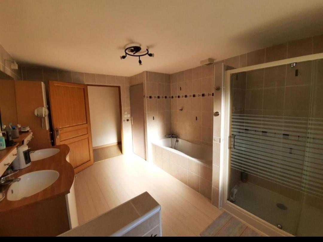 Ferienwohnung L'Arbonnaise Zimmer foto